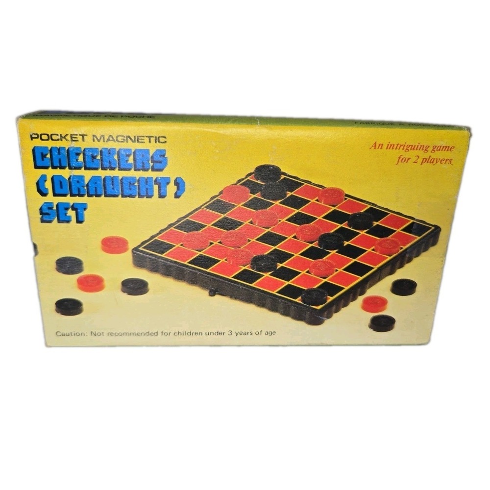 Vintage Magnetic Pocket Checkers Draughts Travel Set Made In Hong Kong Mini Toy